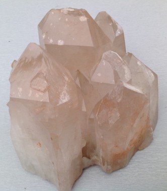  bergkristal cluster 10x12x9 cm. € 35,00