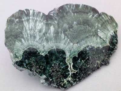 Serafinite. Kola Rusland plaque € 99,-