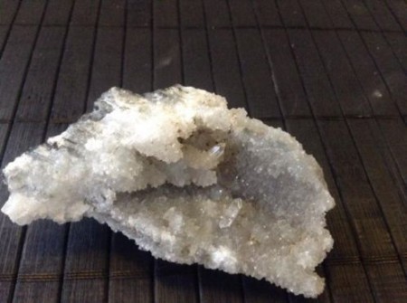  Calciet bergkristal apofylite met dubbeleinder 8 x 4,5 cm  € 15,00