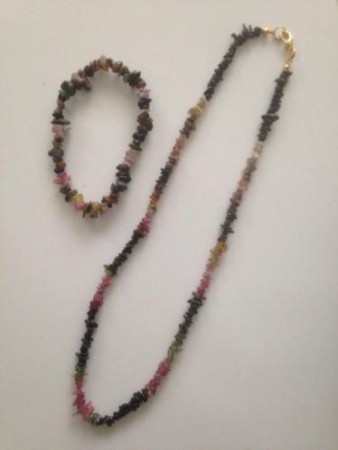 Watermeloen ketting en armband 46 cm - armband elastiek €19,90